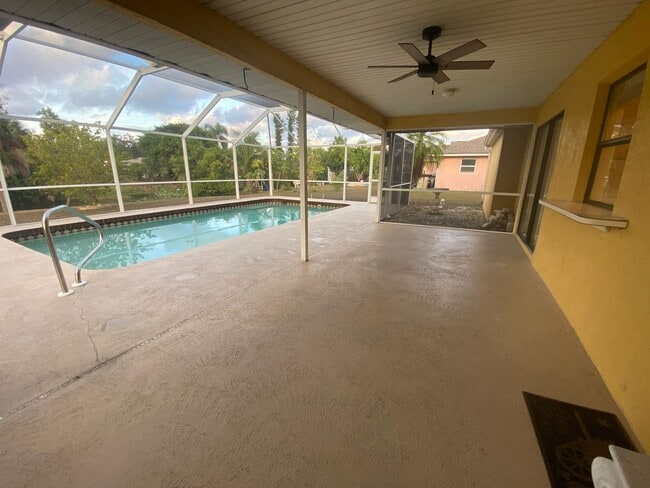 Building Photo - 21180 Burkhart Dr