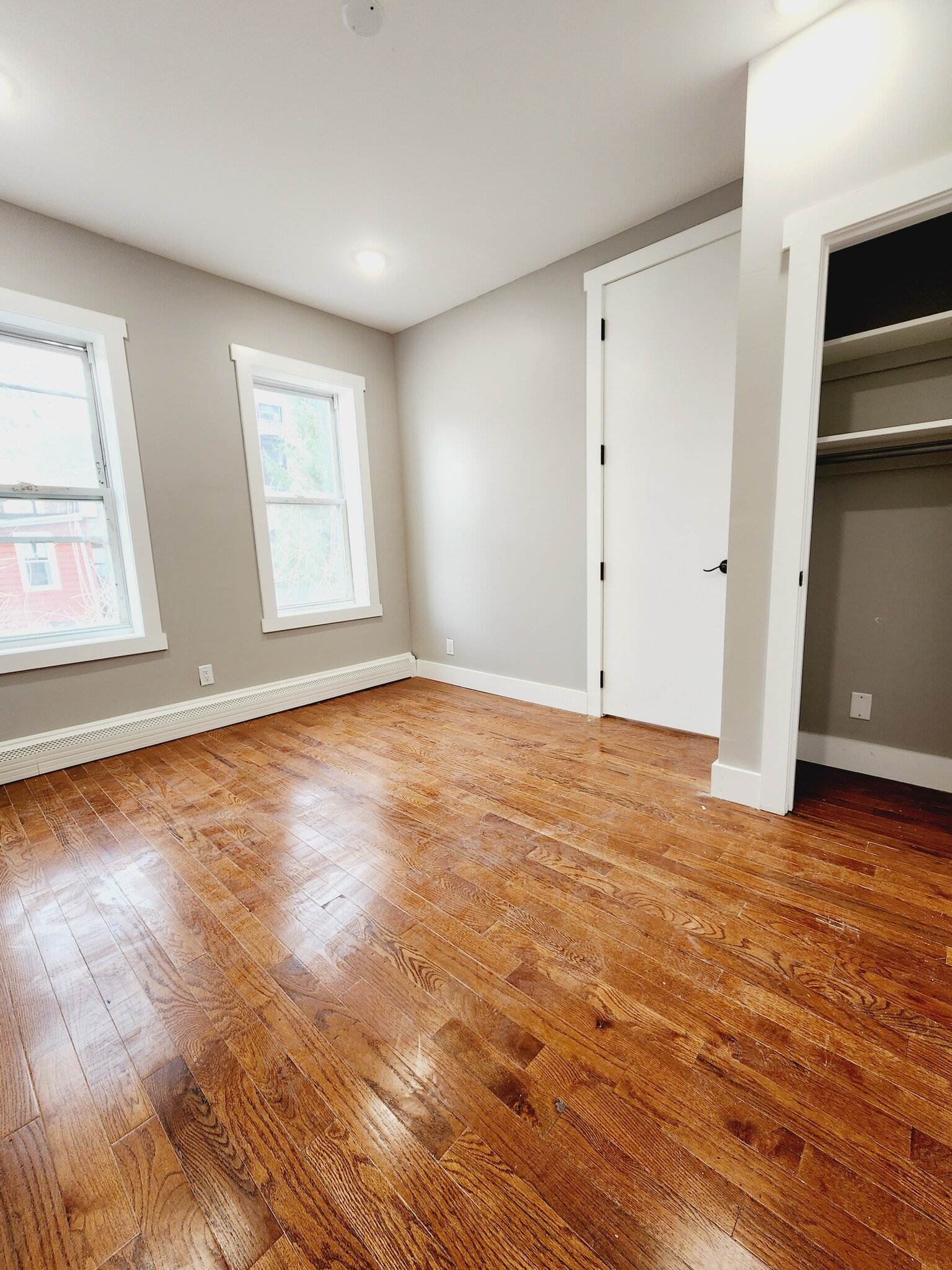 940 Westside Ave 4 - 949 W Side Ave