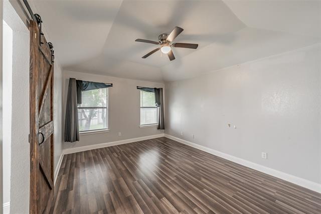 Building Photo - 514 Parsley Ln