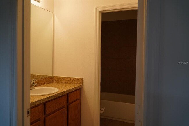 Building Photo - 1712 Portofino Meadows Blvd