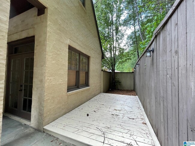 Building Photo - 309 Stonebrook Cir