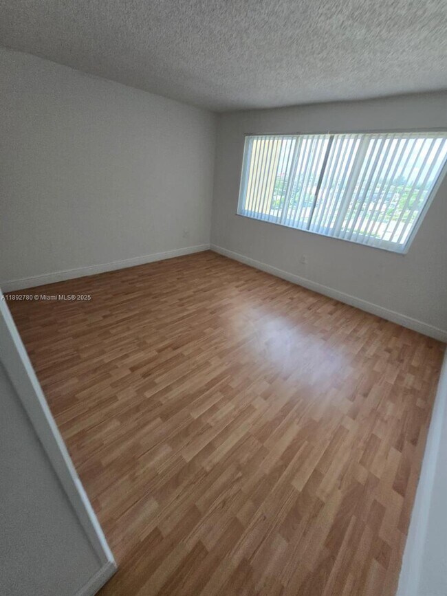 Building Photo - 7010 NW 186th St