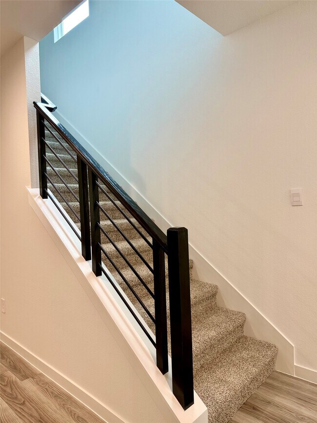 Building Photo - 2911 Needham Gdn Ln