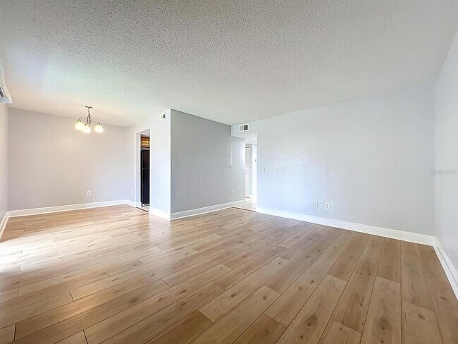 Building Photo - 4795 S Texas Ave