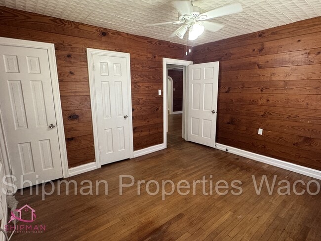 Building Photo - 2909 Gorman Ave