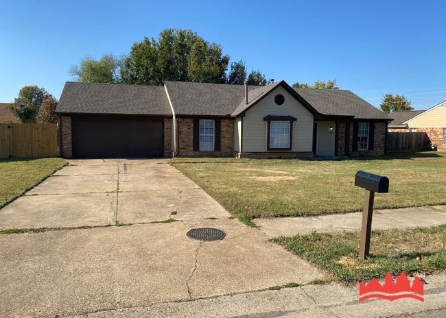 Building Photo - 7113 Tudor Ln