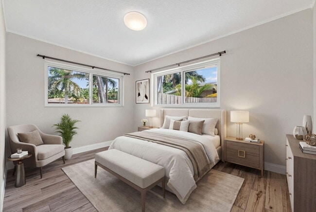 Building Photo - 624 NW 28th Ct