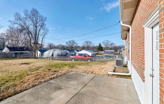 Building Photo - 9530 Cote Brilliante Ave