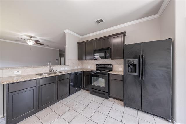 Building Photo - 12301 Orloff Dr