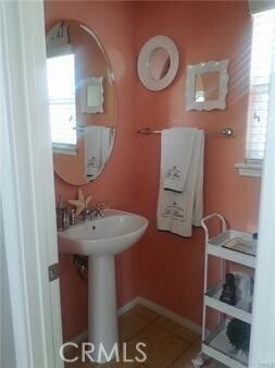 Building Photo - 40167 Albany Ct