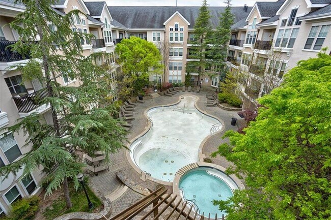 Building Photo - 1850 Cotillion Dr