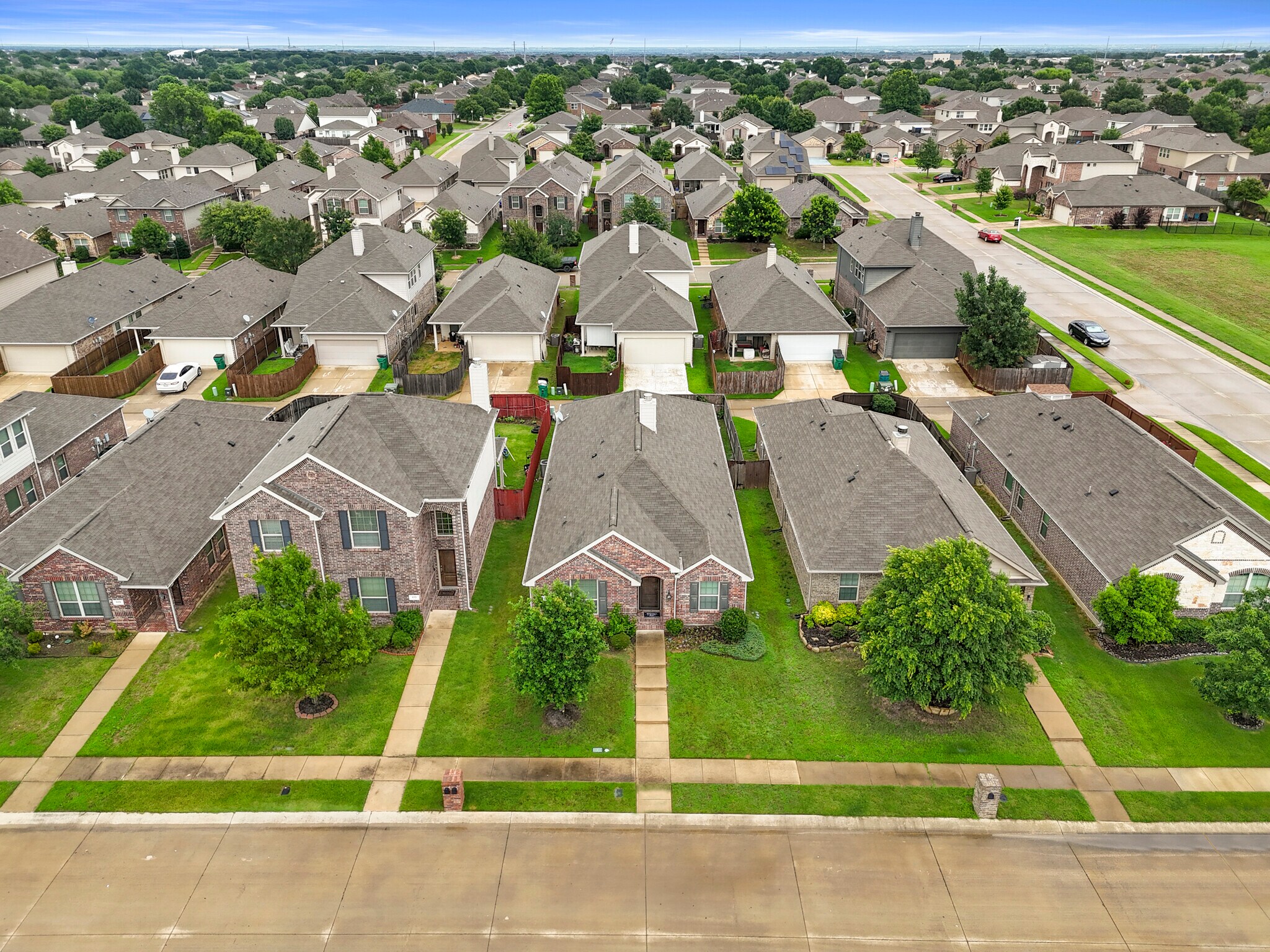 Building Photo - 617 Wounded Knee Dr