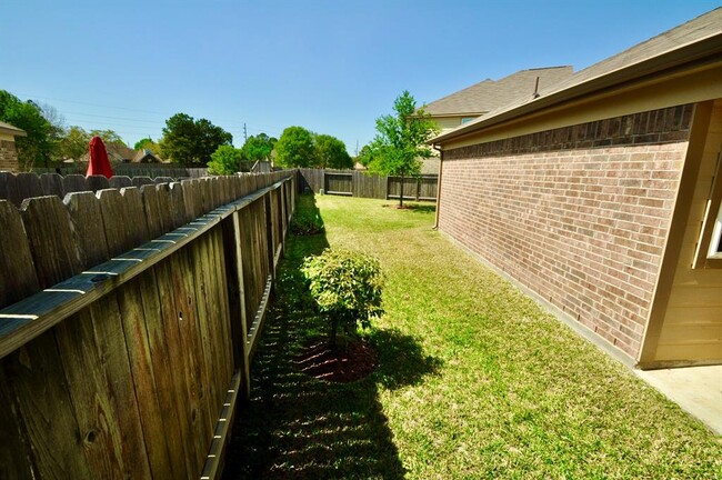 Building Photo - 20102 Teal Shadow Ct