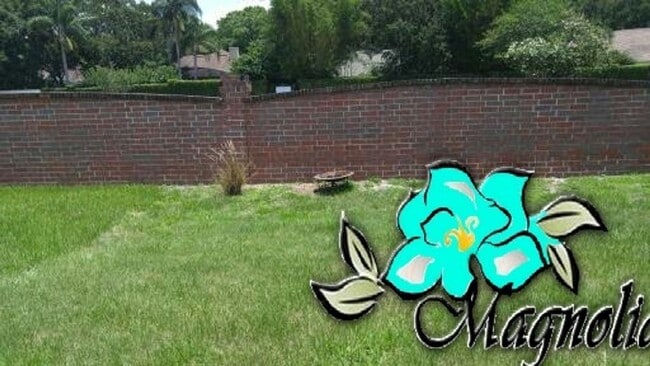 Building Photo - Dr. Phillips 4 Bedroom 2 Bathroom,