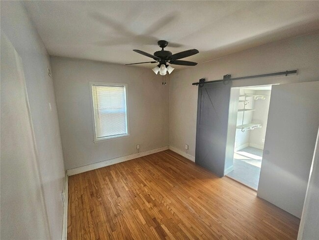 Building Photo - 4634 Ray Ave