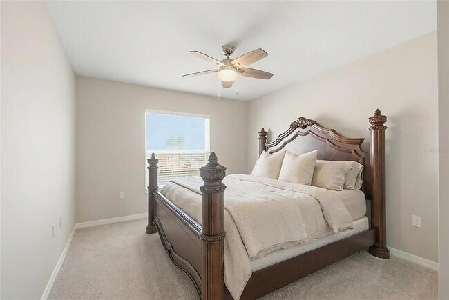 Building Photo - 8 Creek Ct