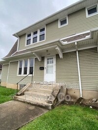 Building Photo - 1723-1725 N. Limestone