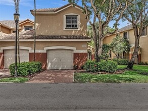 Building Photo - 4283 Vineyard Cir