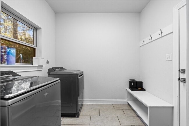 Building Photo - 12140 Goliad Ln