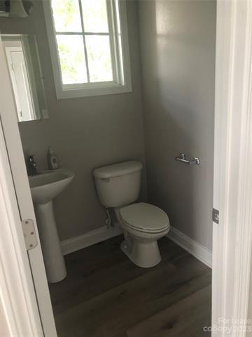 Building Photo - 105 Singleton Rd