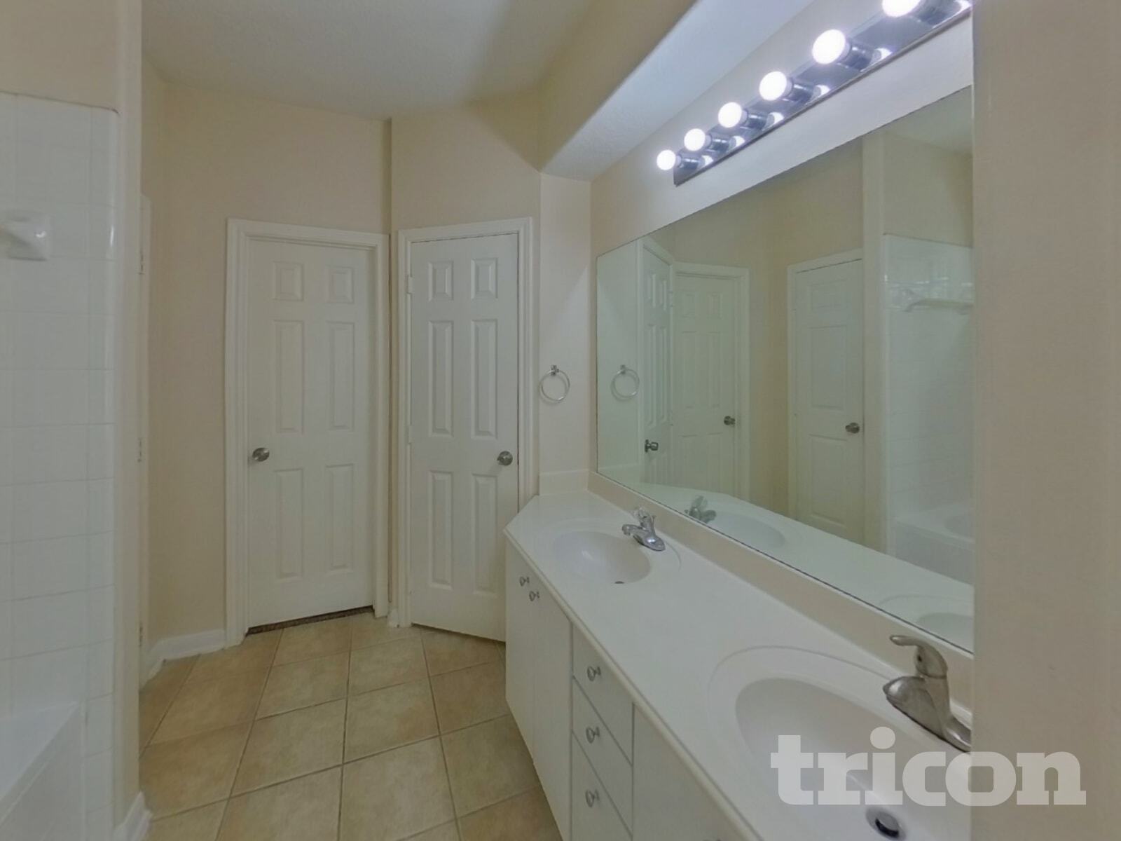 Building Photo - 2906 Crescent Bend Rd