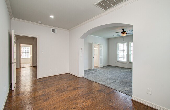 Building Photo - 13514 Broadmeadow Ln