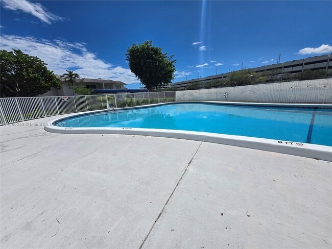 Building Photo - 7660 SW 82nd St