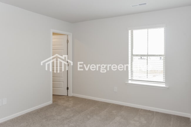 Building Photo - 315 Allene Wy