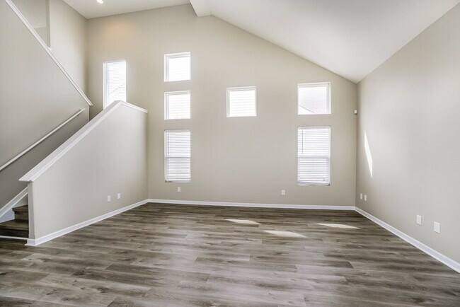 Building Photo - 5694 Alliance Way