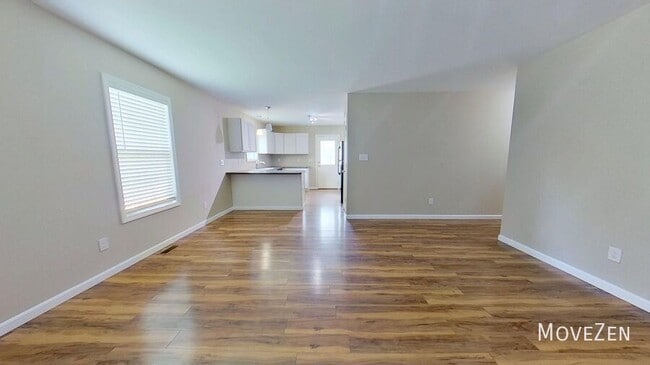 Building Photo - 5940 Brentwood Park Pl