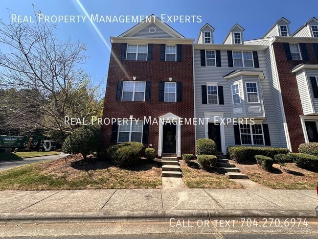 Primary Photo - 10076 Treeside Ln
