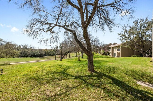 Building Photo - 100 Lido Cir