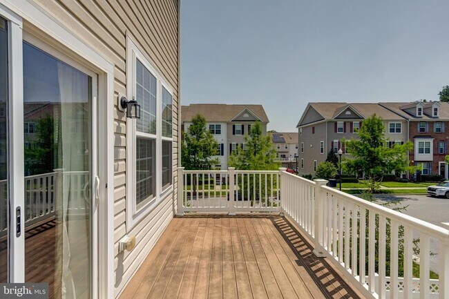 Building Photo - 525 Halite Dr