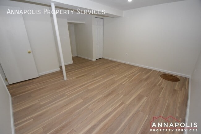 Building Photo - 100 Conley Dr