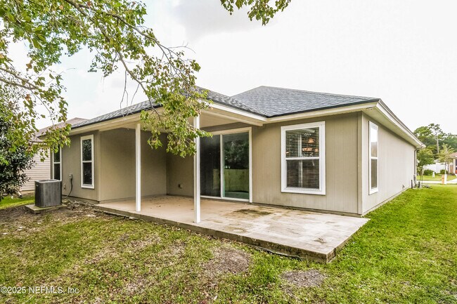 Building Photo - 11549 Sycamore Cv Ln