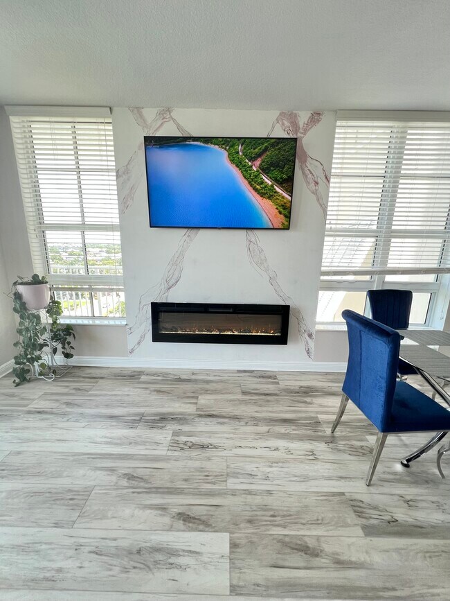 Building Photo - 350 N Federal Hwy