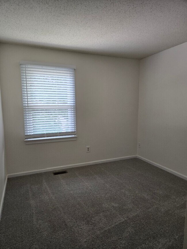 Building Photo - 3804 Daiquiri Ct
