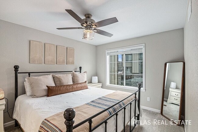 Building Photo - 1536 Castle Creek Cir