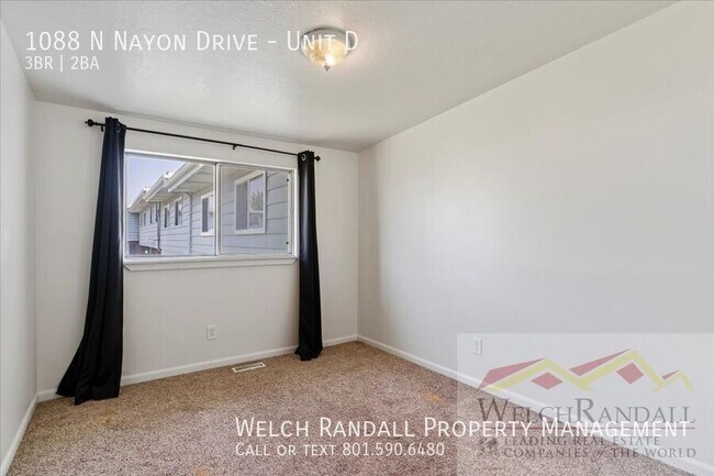 Building Photo - 1088 N Nayon St