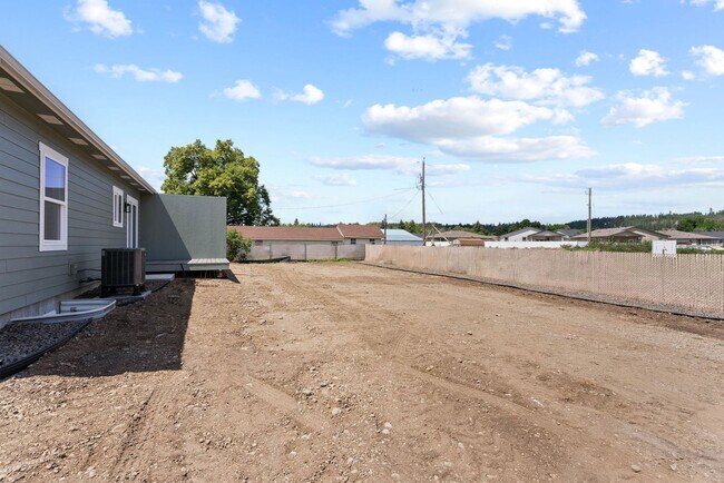 Building Photo - Newly built 4 Bedroom Duplex With Garage