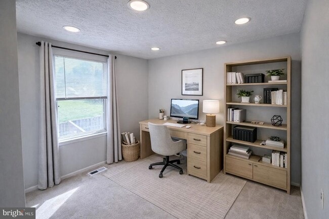 Building Photo - 4681 Whitely Ct