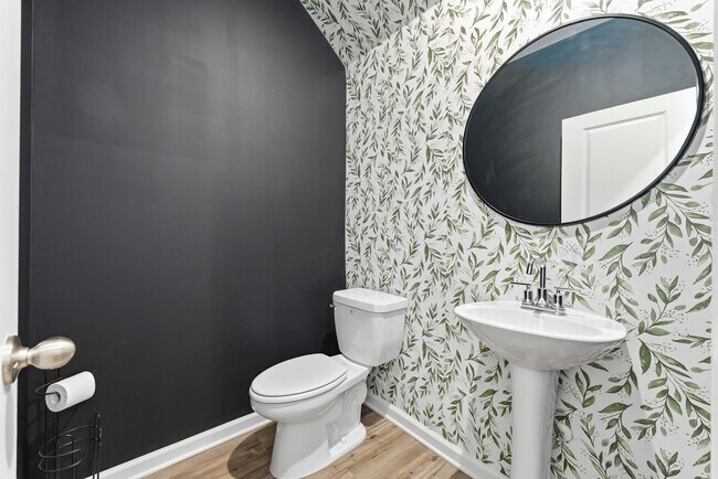 Building Photo - 1429 Vayda Ct