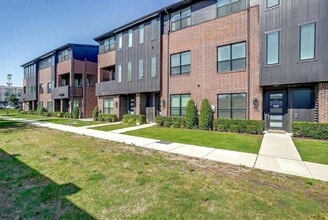 Building Photo - 2818 Addison Park Ln