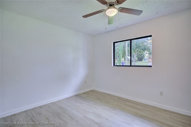 Building Photo - 640 Placid Lakes Blvd