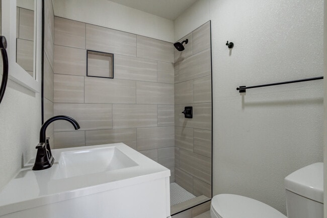 Building Photo - 4008 26th St