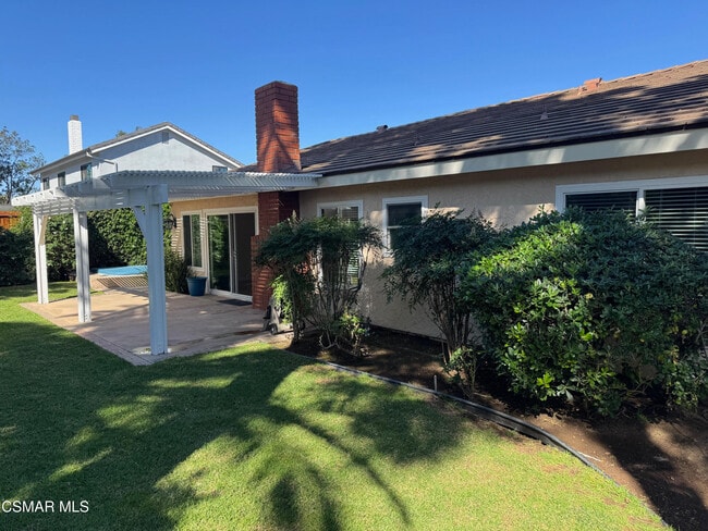 Building Photo - 846 Lindawood St