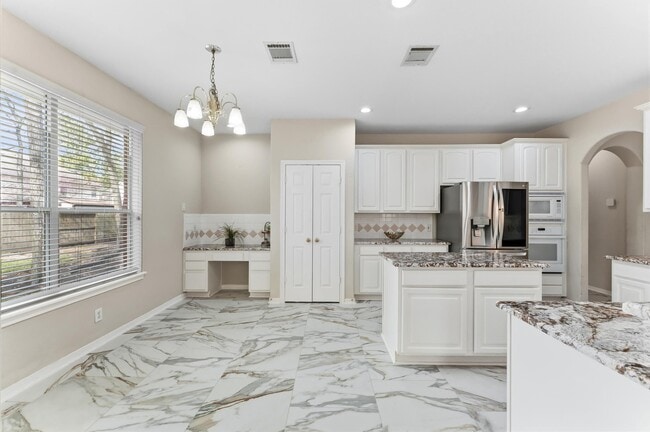 Building Photo - 91 S Downy Willow Cir