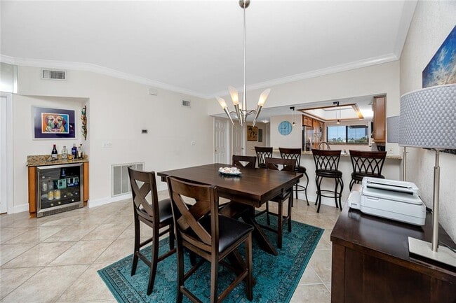 Building Photo - 363 Pinellas Bayway S