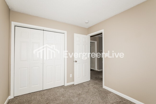 Building Photo - 11359 Shady Hollow Ln