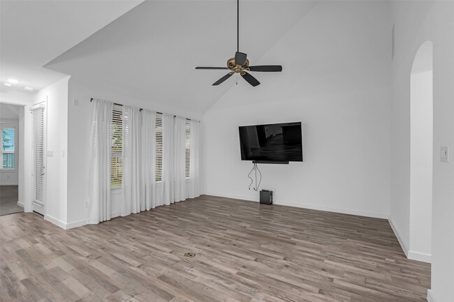 Building Photo - 7392 Mount Greylock Lp